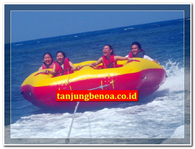Rolling donut Tanjung Benoa Bali